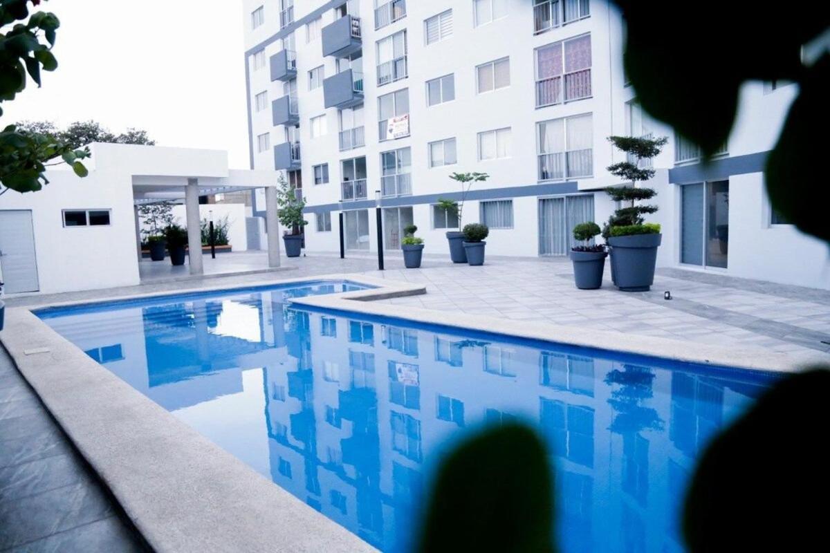 Comfort Flat In Гуадалахара Екстериор снимка